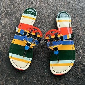 Tory Burch women flip flop size 9 color green blue yellow white is in good